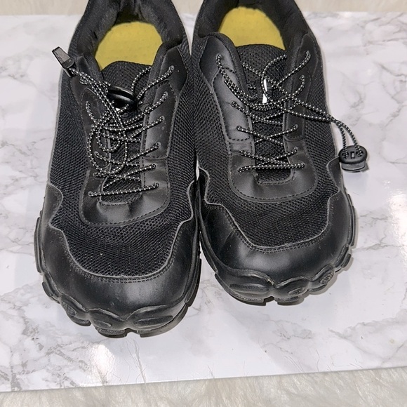 Black Athletic unisex Shoes size 42 US size 8 - Picture 4 of 6